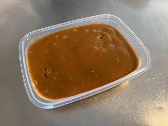 bakje-pindasaus